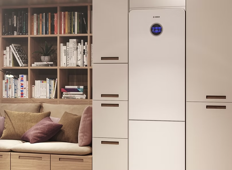 Maalämpöpumppu asennettuna.